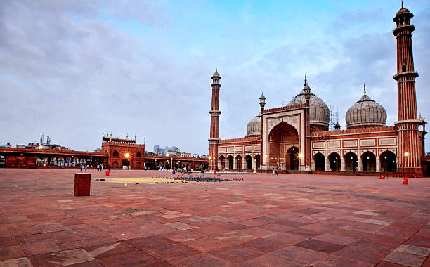 जामा मस्जिद कहाँ है, इतिहास, बनावट एवं निर्माण व् कैसे जायें